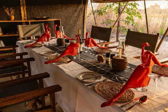 Nkonzi Camp dining table